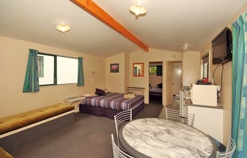 Omokoroa Kiwi Holiday Park Ταουράνγκα Εξωτερικό φωτογραφία